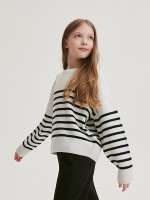 Reserved Stripe Pullover Mädchen Mehrfarbig | UEA-176052