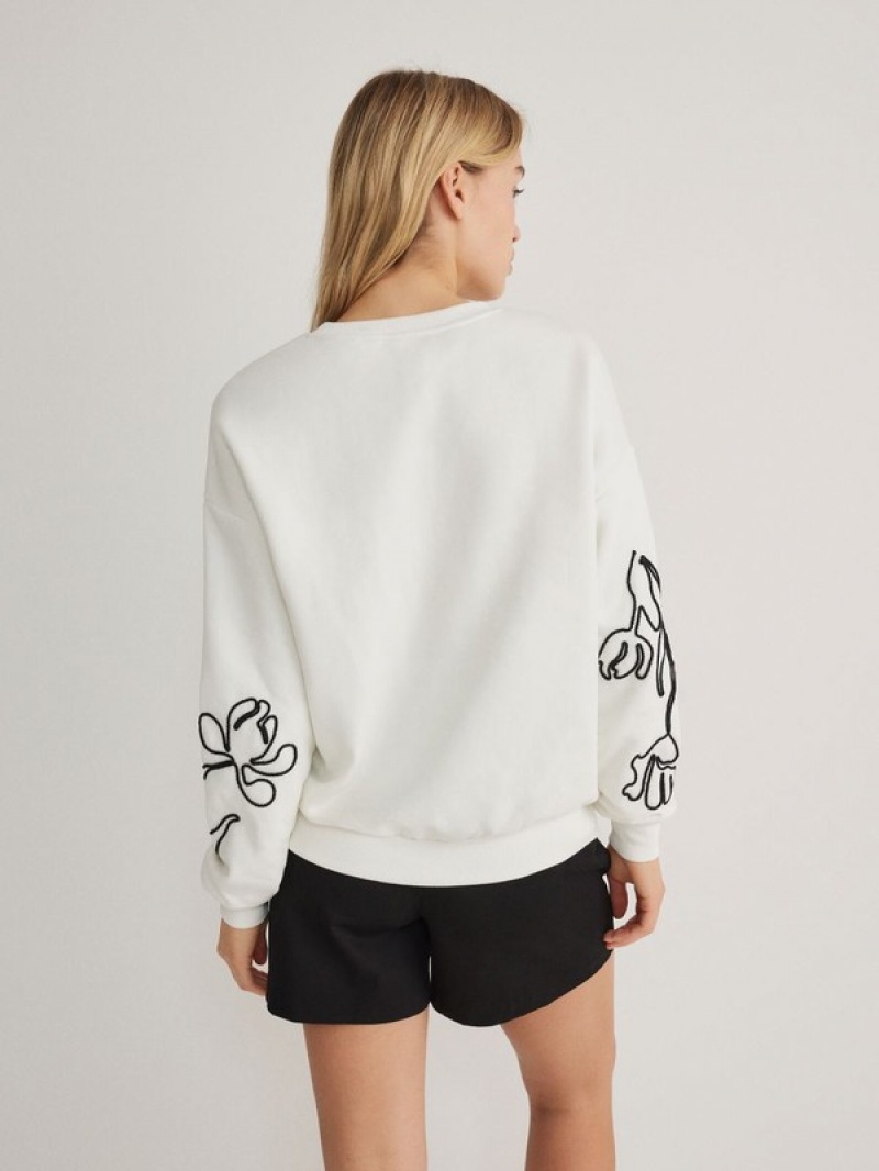 Reserved Sweatdecorative Appliqué Sweatshirts Damen Weiß | XUO-849103